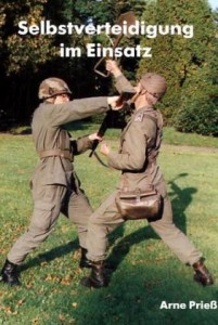 Selbstverteidigung im Einsatz (Prieß, Anne)