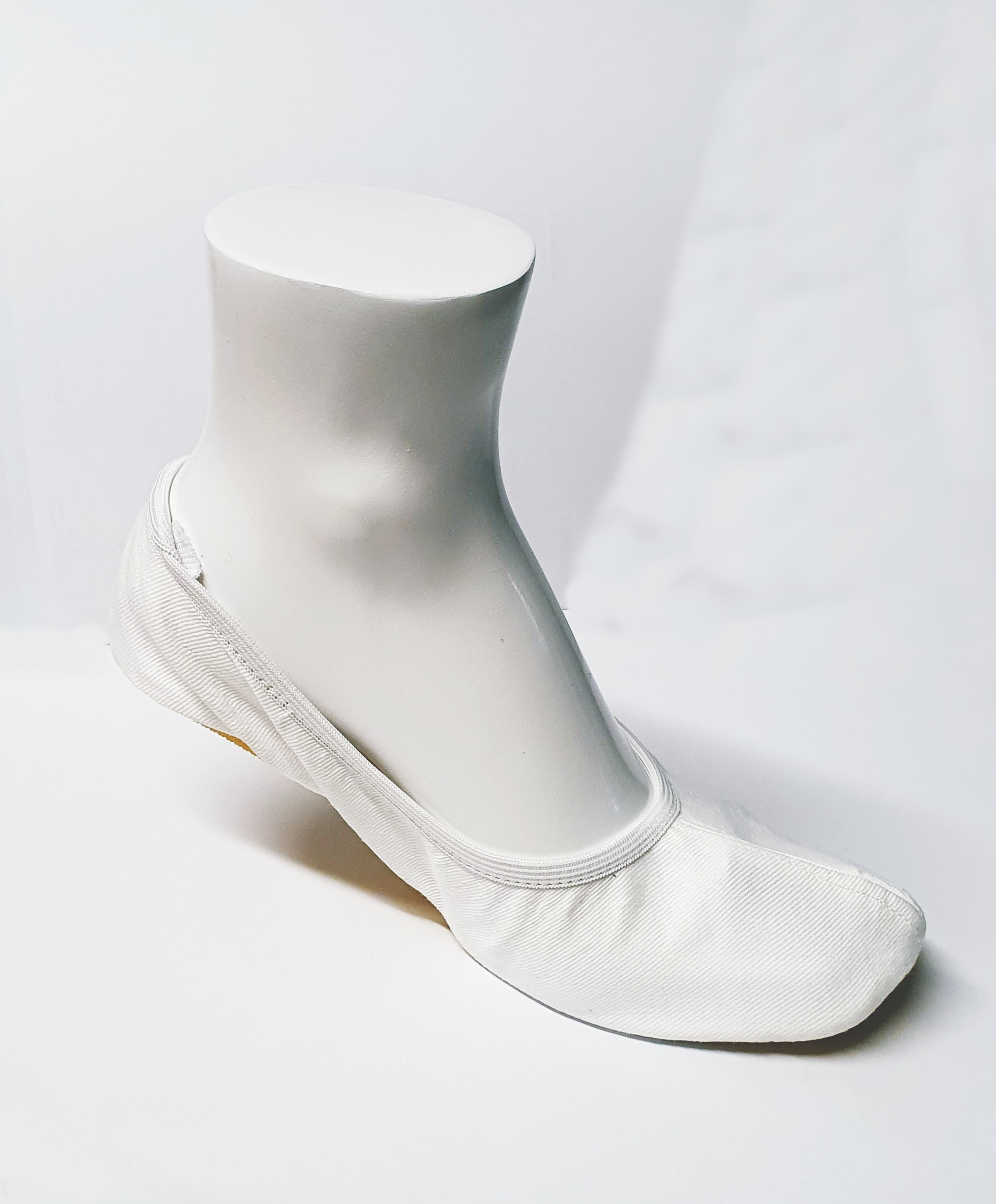 Gymnastikschuhe aus Baumwolle WEISS (Gummisohle)