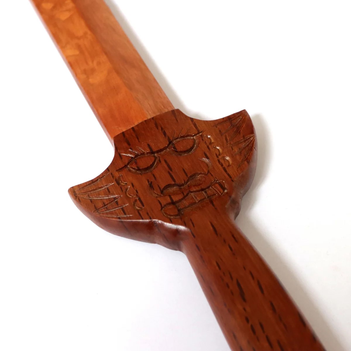 Jian / Tai-Chi / Kung Fu Schwert aus Holz mit Schnitzerei / Tiger Face