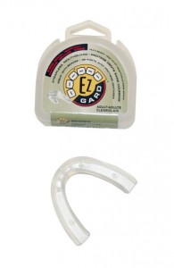 Zahnschutz Shockdoctor EZ-Guard incl. Case Senior