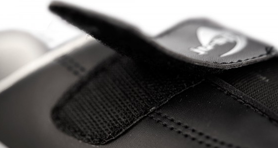 Kampfsportschuhe Mattenschuhe ohne Schnürung mit Klettverschluss schwarz 47