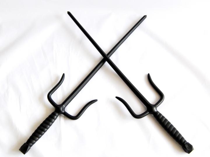 Sai aus Kunststoff (Oktagon Form) schwarz ca. 55cm