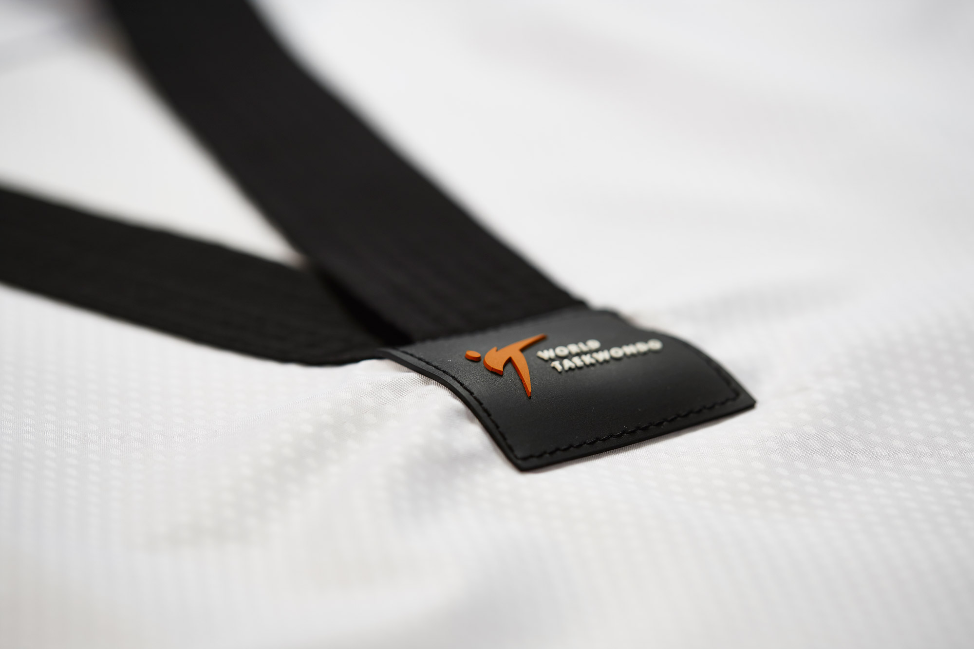 ADIDAS Taekwondo Anzug FIGHTER ohne Streifen ADITF01 220