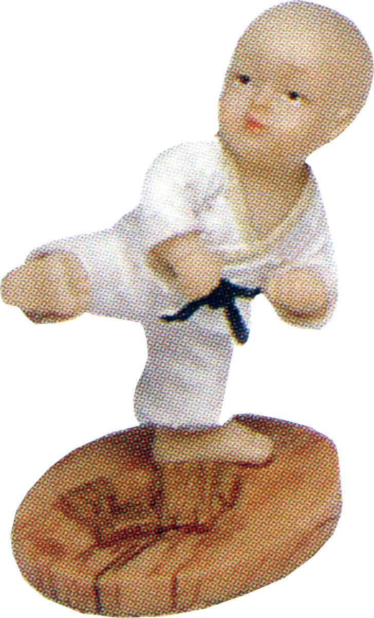 Karate Figur (H912) 8cm (Breite) x 7cm (Tiefe) x 11cm (Höhe)