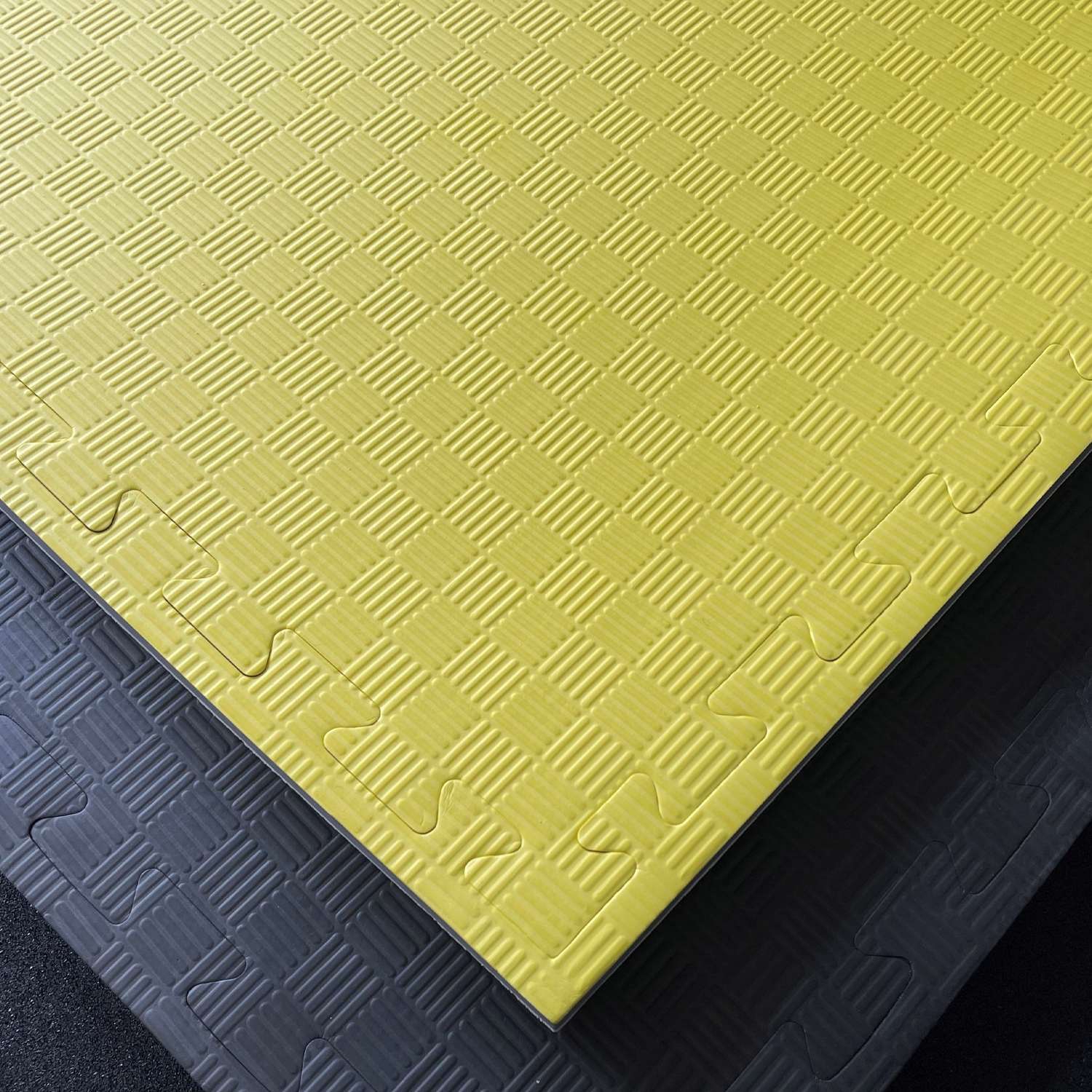 Kampfsportmatten Wendematte BUDODRAKE / 100 x 100 x 2cm / weiß-gelb