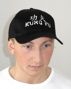 Baseball-Cap mit Bestickung Krav Maga