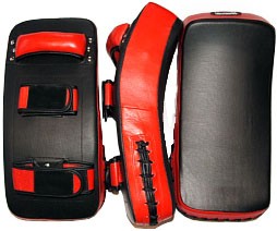 Unterarm-Makiwara, Echtleder, gekrümmt, genietet