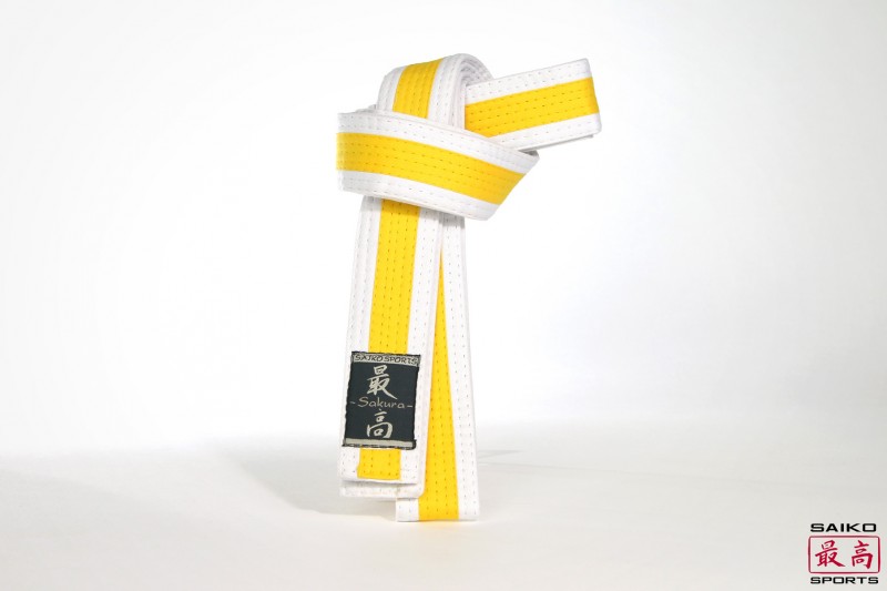 Saiko Sports Gürtel weiß - gelb, Mittelstreifen